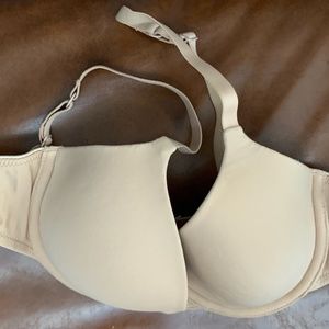 calvin klein NWOT nude t-shirt padded bra 34a